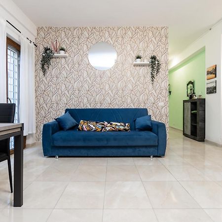 Lotus - Appartamento Sul Mare A Ostia Con Giardino Relax Eksteriør billede